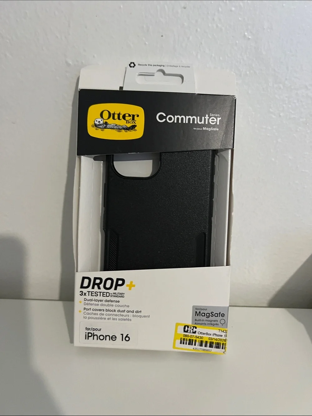OtterBox Commuter Series MagSafe Case for iPhone 16 - Black
